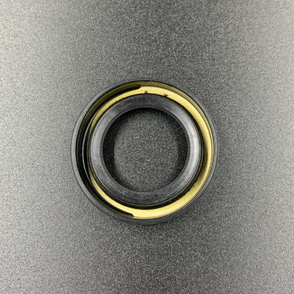 Сальник Suzuki (09283-25035) (25x40x7) (Omax)