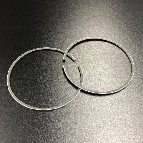 Кольца поршневые, комплект на один поршень Yamaha 115-250 (64D-11603-01) (STD) (Omax)