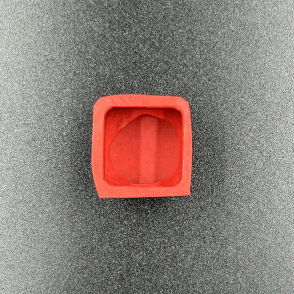 Защитный колпачок на кнопку выключения Yamaha VK540 (8E3-83956-01) (KINETIX)