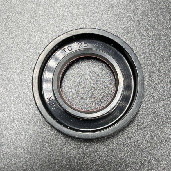 Сальник Yamaha (93102-25M04; 93102-25M28) (25x48x8) (Kacawa)