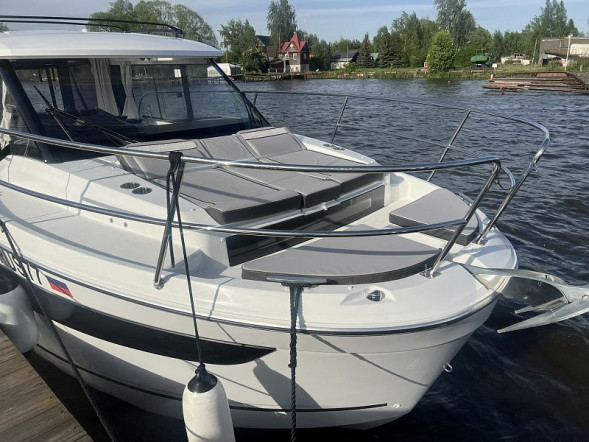 Катер Merry Fisher 895 S2 с моторами 2х225