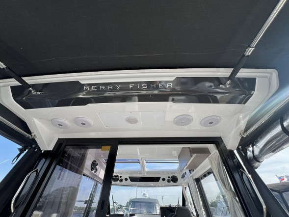 Катер Merry Fisher 895 S2 с моторами 2х225