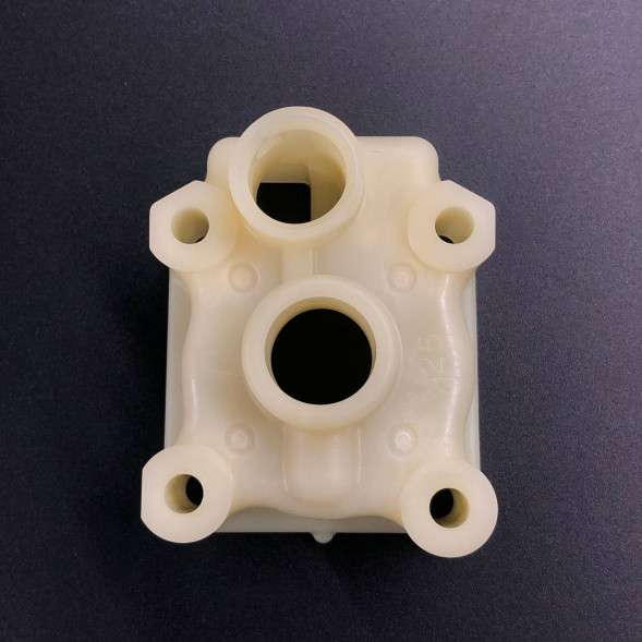 Корпус помпы охлаждения Tohatsu MFS25-30 (Tohatsu)