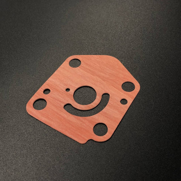 Прокладка под пластину помпы охлаждения Suzuki DT9.9-15A (5035603 17472-90L00) (Suzuki)