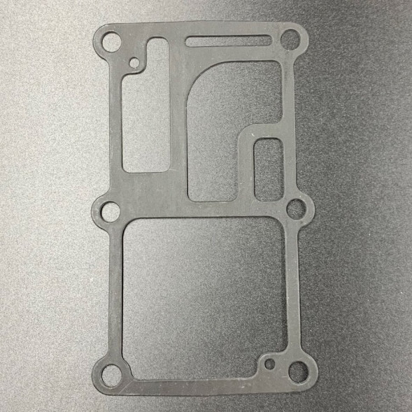 Прокладка под блок Suzuki DT5-8 (Suzuki)