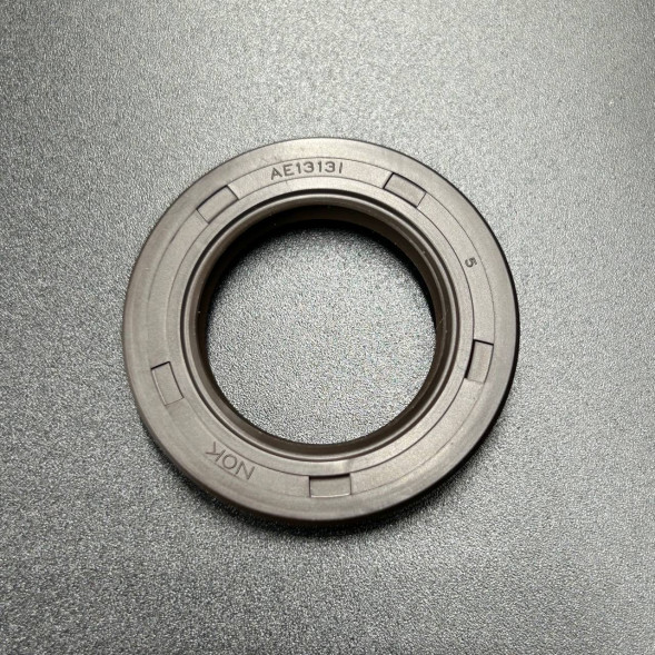 Сальник Honda (91204-ZV5-005) (25x40x7) (Honda)