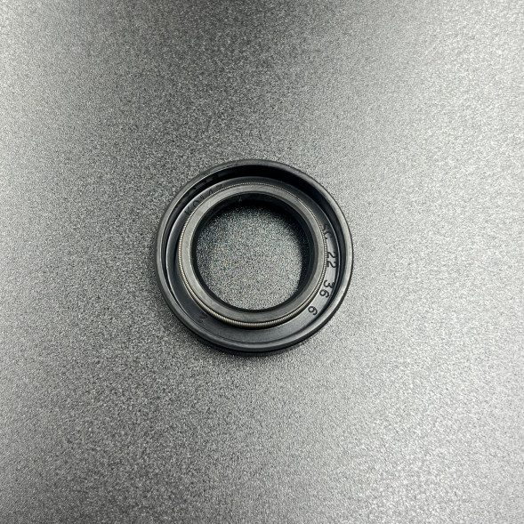 Сальник Yamaha (93101-22M00; 93101-22067) (22x36x7) (Kacawa)