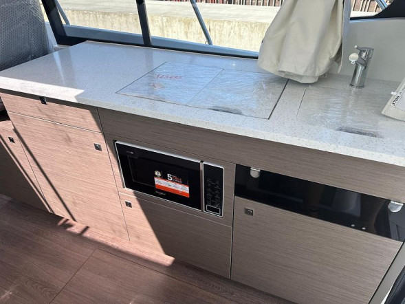 Катер Merry Fisher 1095 с Suzuki 2хDF300BMDXX