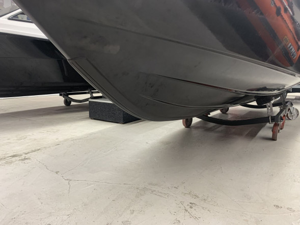 Катер Феникс 560 с Marine Rocket MREF130FEL-T