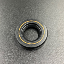 Сальник Yamaha (93101-13M11; 93101-13018) (13x25x6) (Osaka)