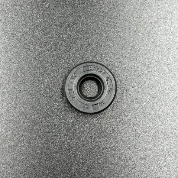 Комплект сальников (2шт) BRP  Ski-Doo/Lynx 600HO/800HO/800R (420931284; 420931285; 420931790; 420931792; 420931793; 420931795) (KINETIX)