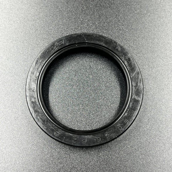 Сальник коробки/ведущего вала для снегоходов Yamaha Viking 540 (93102-46394) (Yamaha)