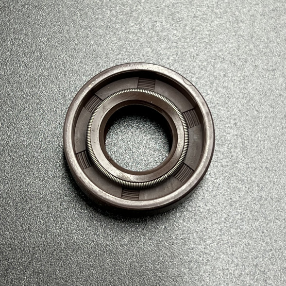 Сальник Tohatsu (309-60111-0) (12x24x8) (YUELANG)