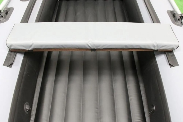 Комплект из 2-х накладок на сиденье, одна с сумкой 1150*230 мм, серый