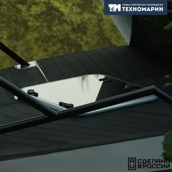 Люк палубный распашной Альбатрос 650x650