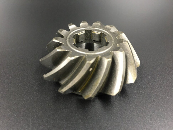 Шестерня вертикального вала (Пиньон) Yamaha 55 (697-45551-00) (Yamaha)