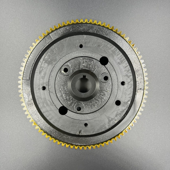 Маховик Yamaha 40X (C венцом для электростартера) (Omax)