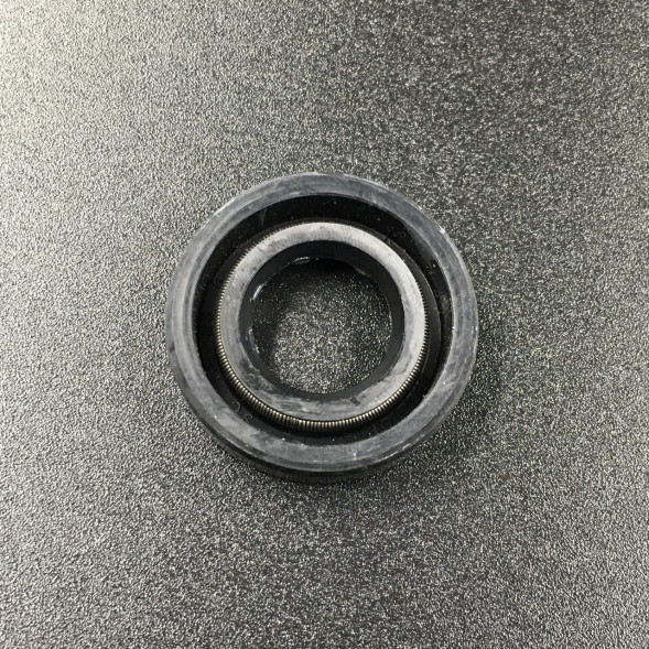 Сальник Yamaha (93101-13018) (13x25x6) (PREMARINE)