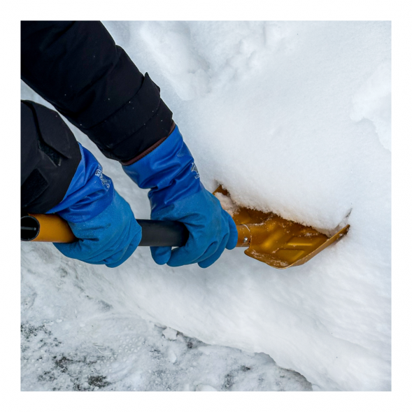 COMBO: перчатки SHOWA 282 (размер M) + Лопата с пилой Sledex+SHOWA M