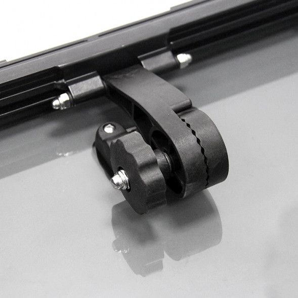 Люк палубный распашной Альбатрос 572x457 (черное исполнение)