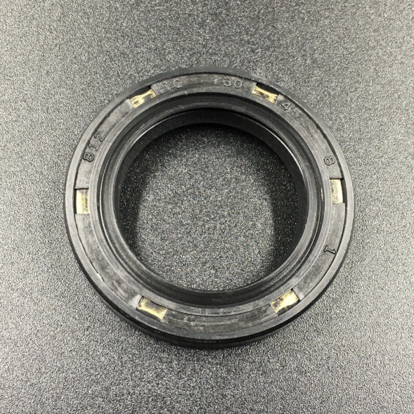 Сальник Tohatsu (126-00121-0) (30x45x8) (Omax)