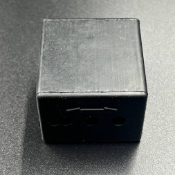 Подушка крепления двигателя боковая Yamaha 25-30 (YUELANG)