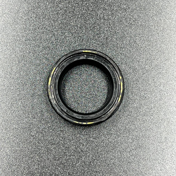 Сальник Yamaha (93106-19001; 93106-19N50) (20x23x5) (Yamaha)