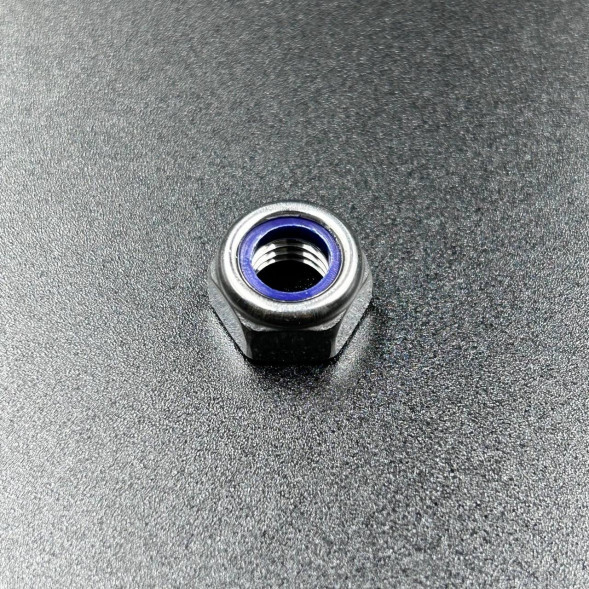 Гайка самоконтрящаяся Yamaha (YUELANG)