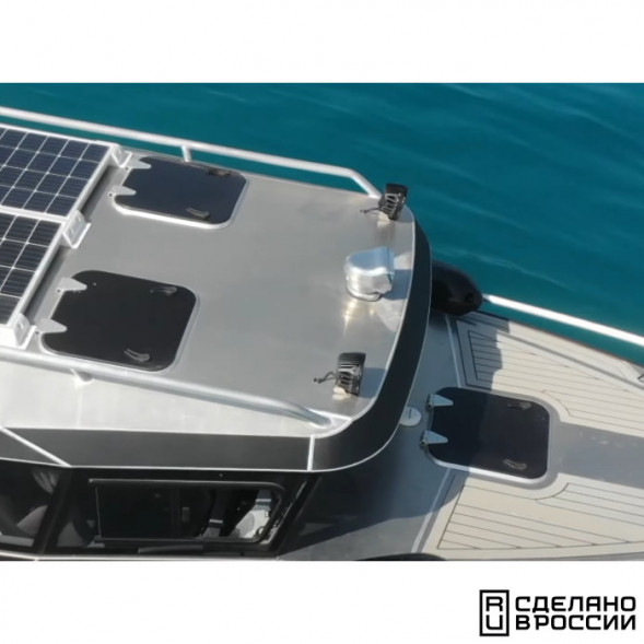 Люк палубный безрамный Пеликан 522x522 R75