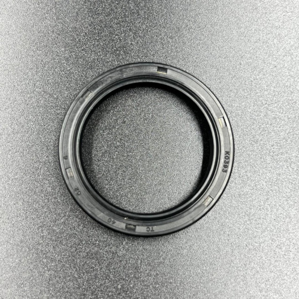 Сальник Yamaha (93102-40M14; 93102-40M38) (40x52x6) (Omax)