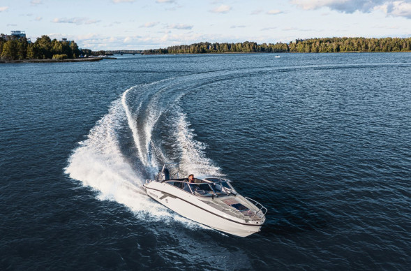 Катер Finnmaster T6