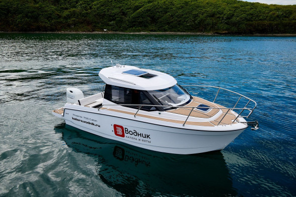 Катер Феникс 700 Cabin