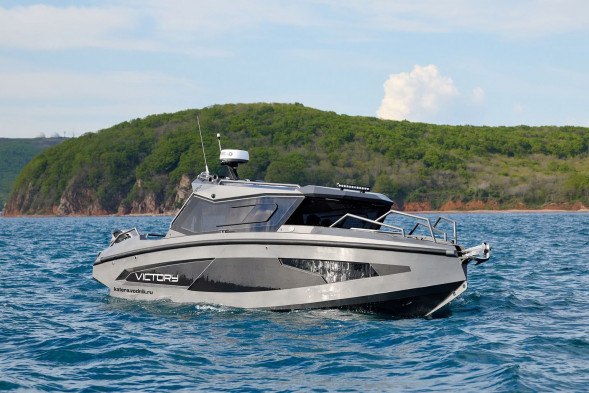 Катер Victory A8 с Suzuki 2хDF200APX