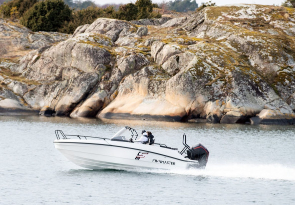 Катер Finnmaster S6