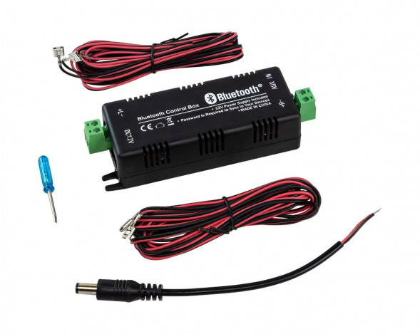 2-х канальный усилитель с AUX