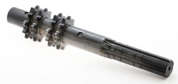 Вал приводной, короткий, 11 зубьев, для мод. с КПП «ADMIRAL»,  с серийного номера 31982  (810-115)