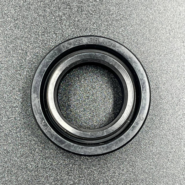 Сальник Tohatsu (334-60223-0) (22x36x10) (Osaka)