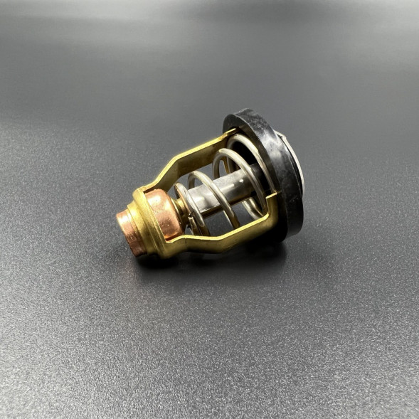 Термостат Suzuki DF90-300, DF70-90 71℃ (KACAWA)