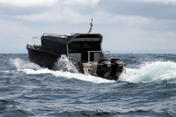 Катер VOYAGER 960 Cabin