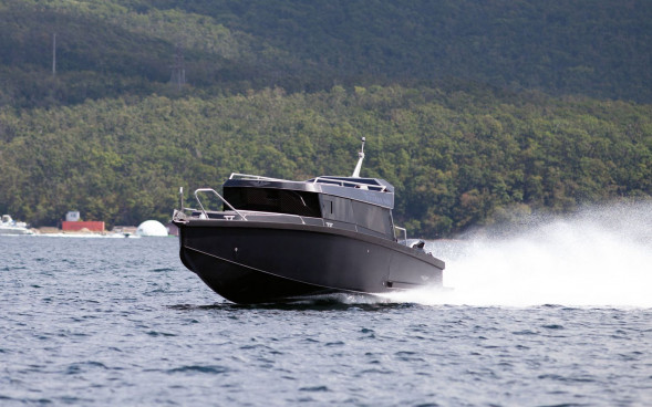 Катер VOYAGER 960 Cabin