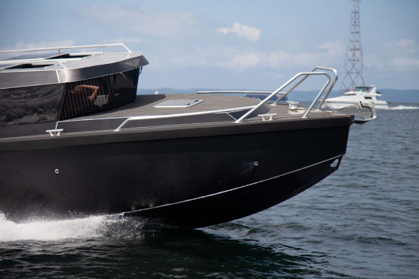 Катер VOYAGER 960 Cabin