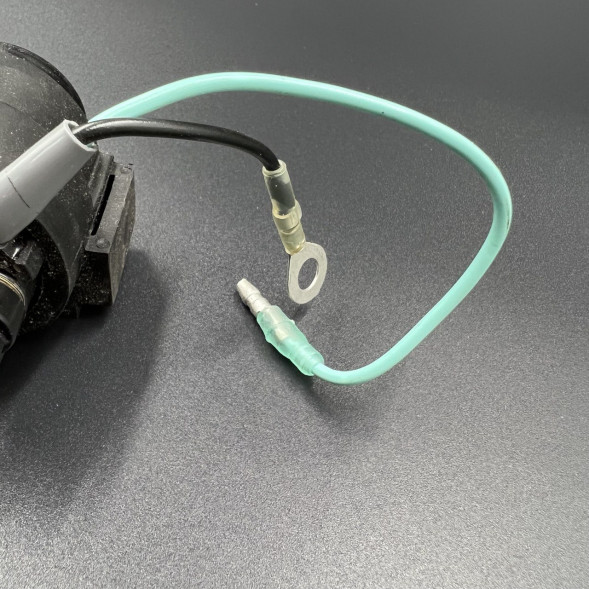 Реле гидроподъемника Yamaha (3 контакта) (6E5-8195A-01) (Yamaha)