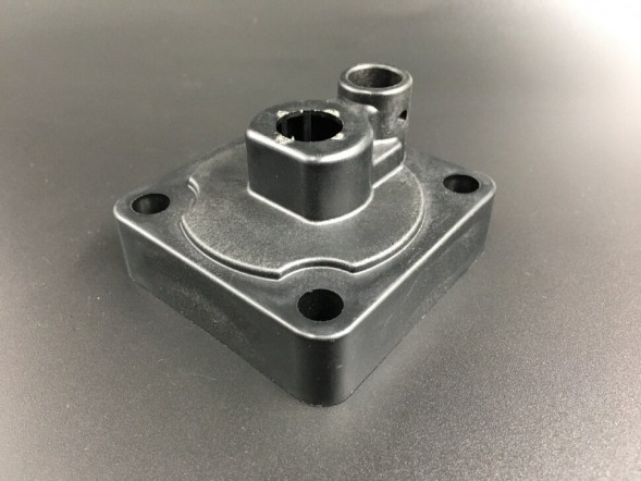 Корпус помпы охлаждения Yamaha 9.9-15, F6-15 (Sinera)
