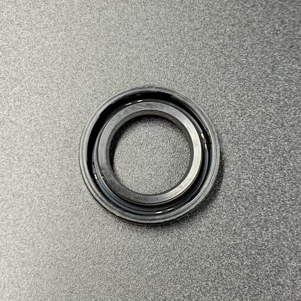 Сальник Honda (91251-ZW9-003) (15x24x5) (Honda)