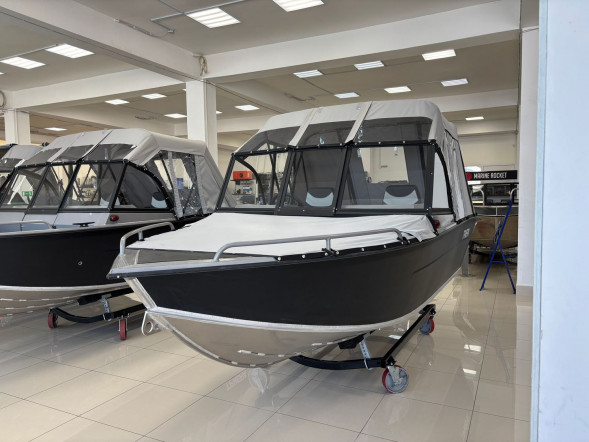 Моторная лодка, Триера 460 BR_new, серый с Suzuki DF50ATL