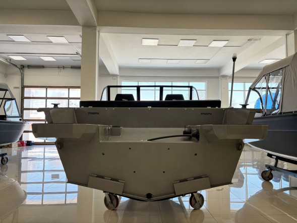 Моторная лодка, Триера 460 BR_new, серый с Suzuki DF50ATL