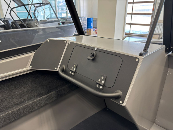 Моторная лодка, Триера 460 BR_new, серый с Suzuki DF50ATL