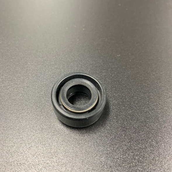 Сальник гребного вала Yamaha 2 (93103-11051; 93103-10052) (11x21x8) (Omax)