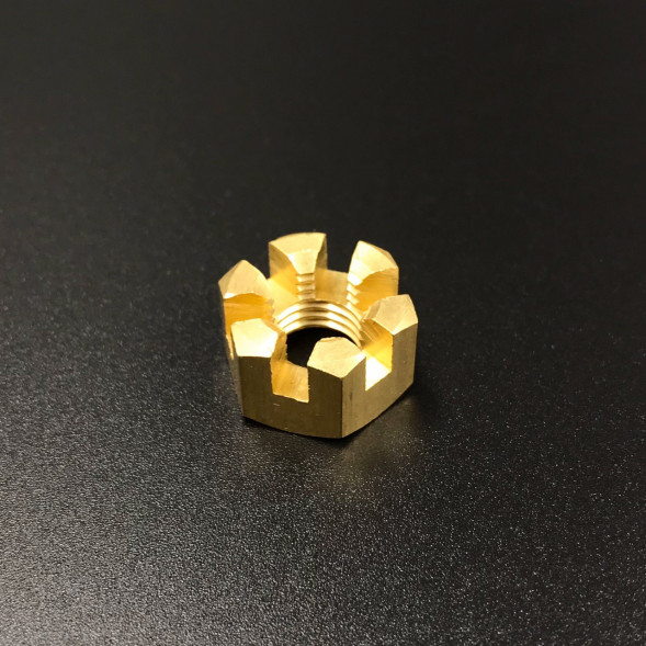 Гайка крепления гребного винта Yamaha 6-15, F6-20 (Omax)