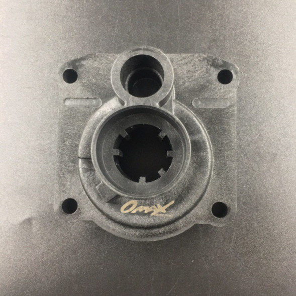 Корпус помпы охлаждения Yamaha 25-30, F20-25 (Omax)